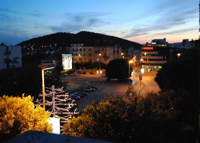 아파트먼트 O.k. 아파트 *